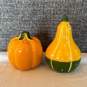 Vintage 1984 Salt & Pepper Shakers By Avon Shades of Autumn Pumpkin Gourd Fall